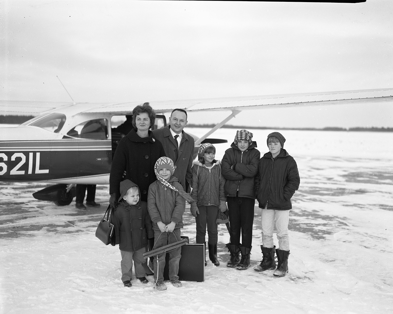 President Bangsberg leaves for Vietnam, 1967