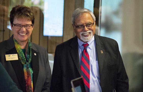 President Hensrud joined Chancellor Malhotra at his Oct. 5 Partnership Tour stop at Bemidji's Mayflower Building.
