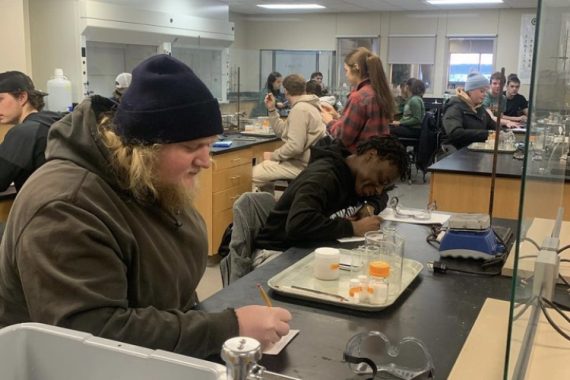 Students working in a lab