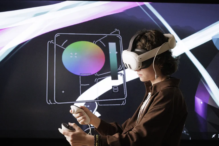 A student using VR creation software