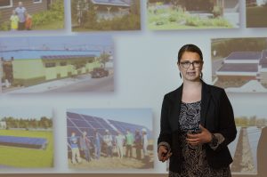 Honors Lecture, Dr. Anna Carlson