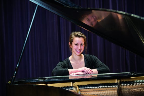 Student to Watch: Tia Ellies