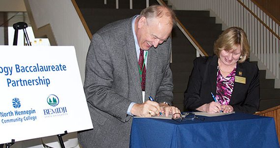 President Hanson Signs Biology Partnership with North Hennepin Community College