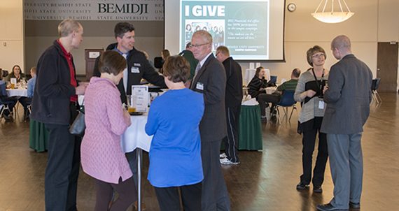 Gallery: Alumni and Foundation Celebrate Faculty and Staff Contributions to Imagine Tomorrow Campaign