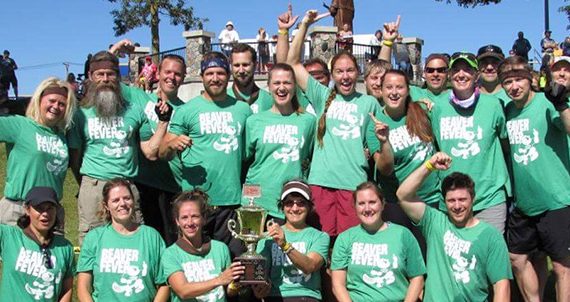 ‘Beaver Fever’ Aims to Defend Education Cup at 2016 Dragon Boat Festival