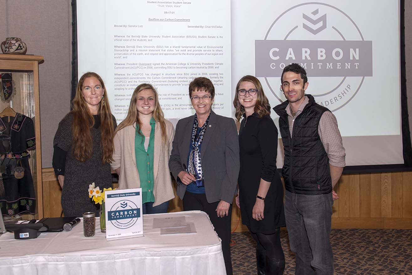 (L to R) Erika Bailey-Johnson, BSU sustainability coordinator; BSU student Caitlin McClellan; President Hensrud; Anna Carlson, BSU assistant sustainability coordinator; and BSU student Jordan Lutz.