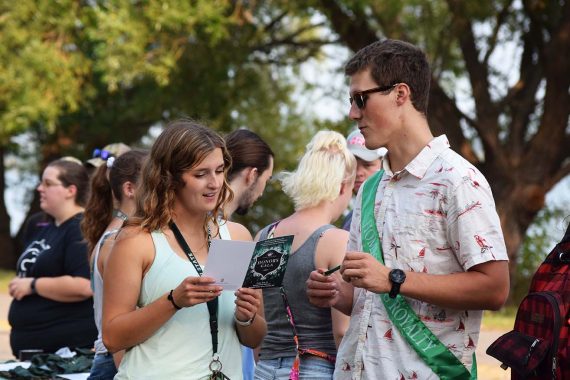 Video: Students Explore Clubs at Beaver Organization Bash