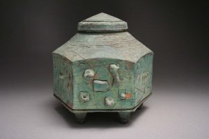 Ted Randall&mdash;six-sided vessel