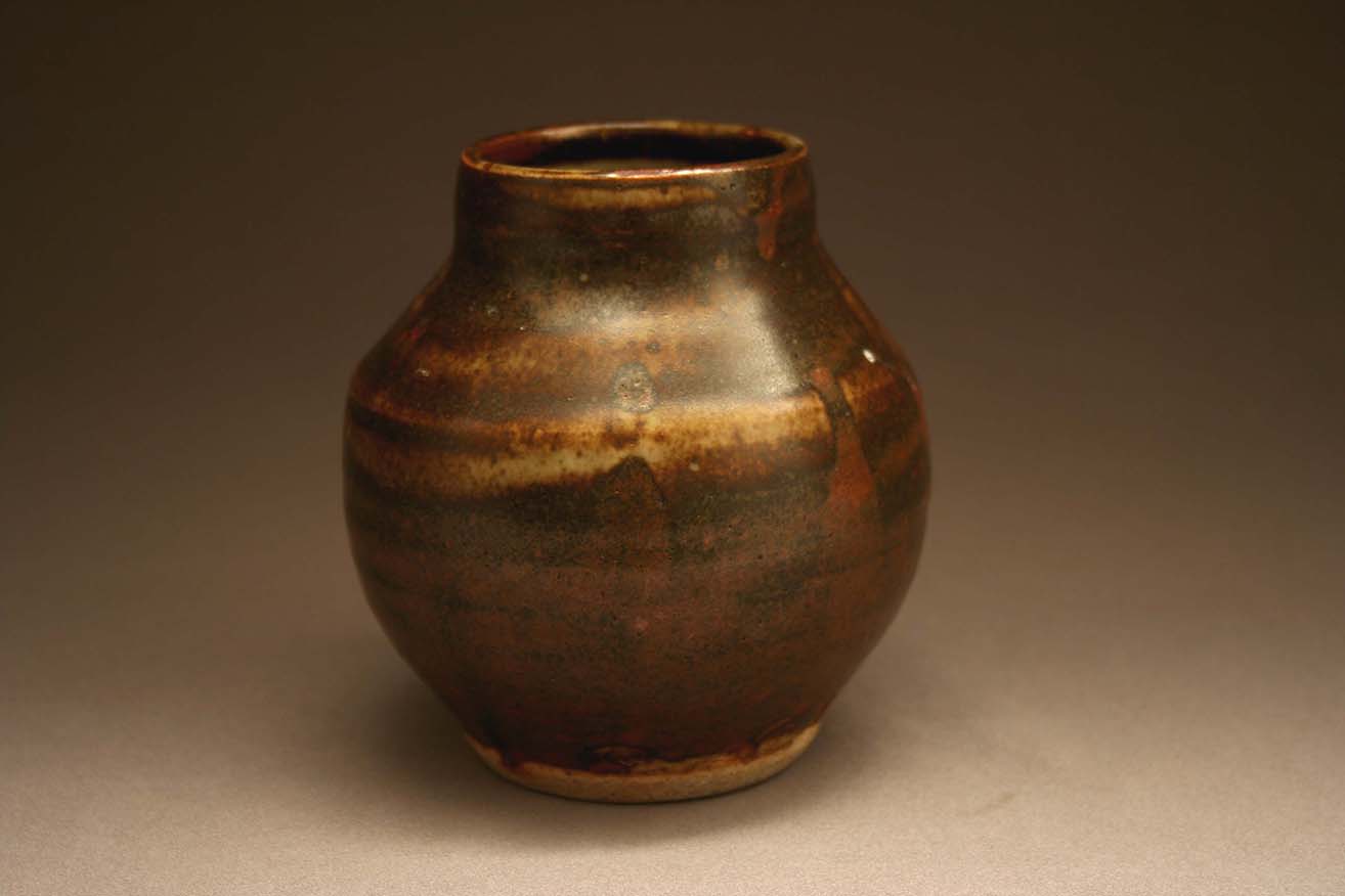 Bernard Leach—stoneware vase