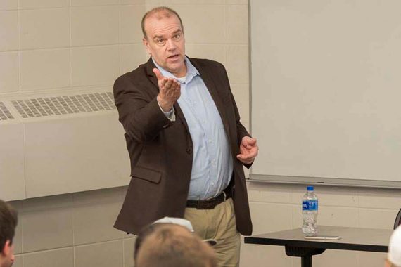 Gallery: Minnesota State Legislators Visit Political Science Class