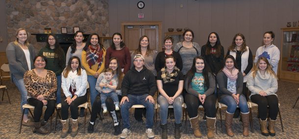 Niganawenimaanaanig Fall Gathering, class photo.