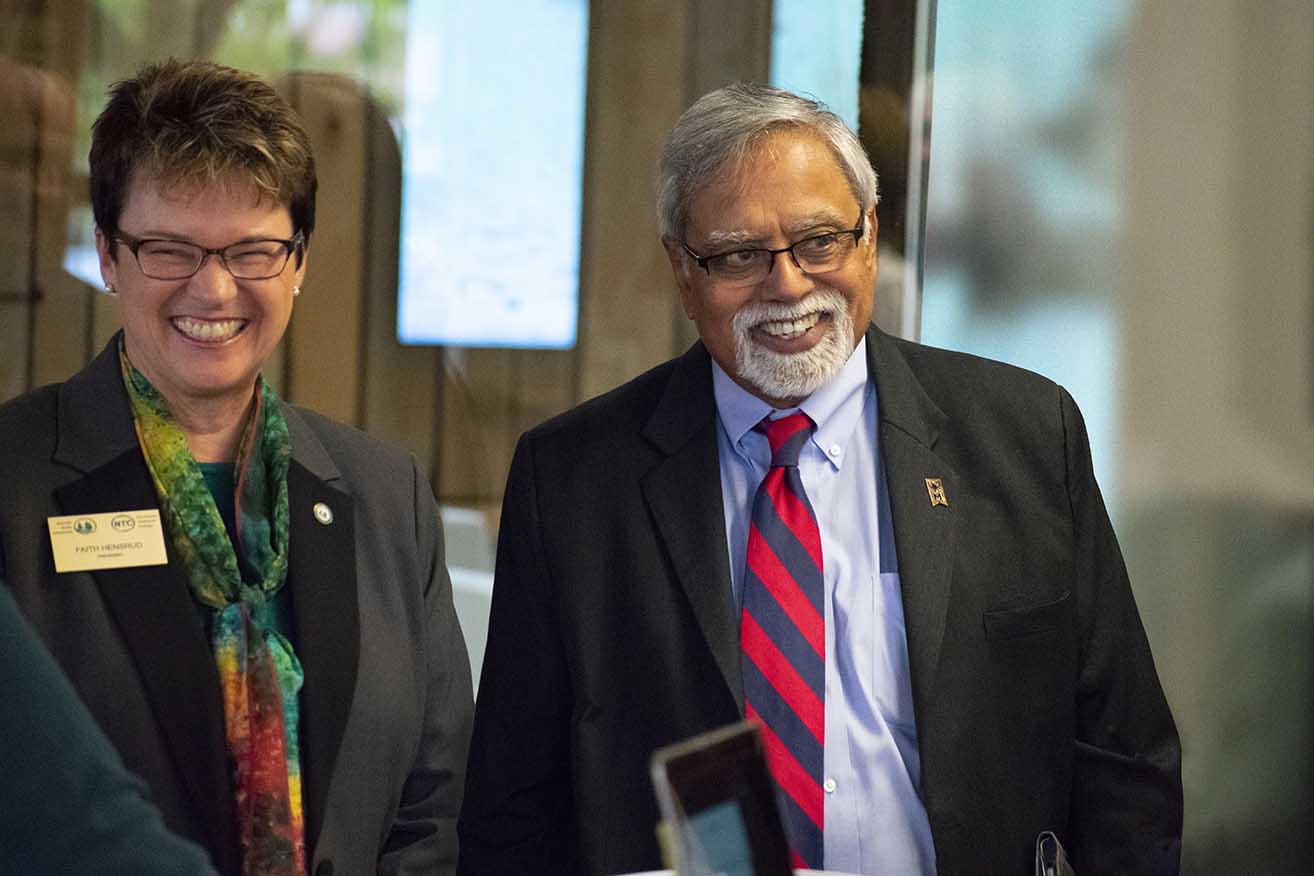 President Hensrud joined Chancellor Malhotra at his Oct. 5 Partnership Tour stop at Bemidji's Mayflower Building.