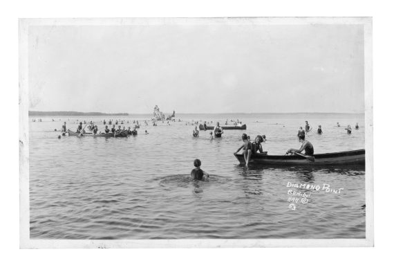 Students enjoy Lake Bemidji.