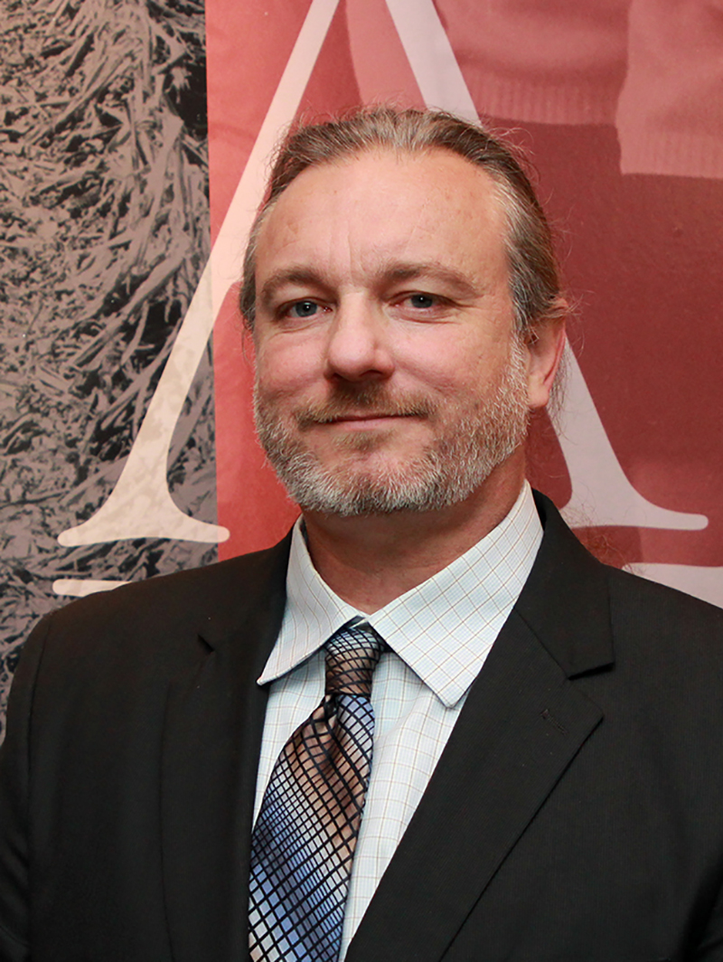 Dr. Jeffrey W. Bell headshot