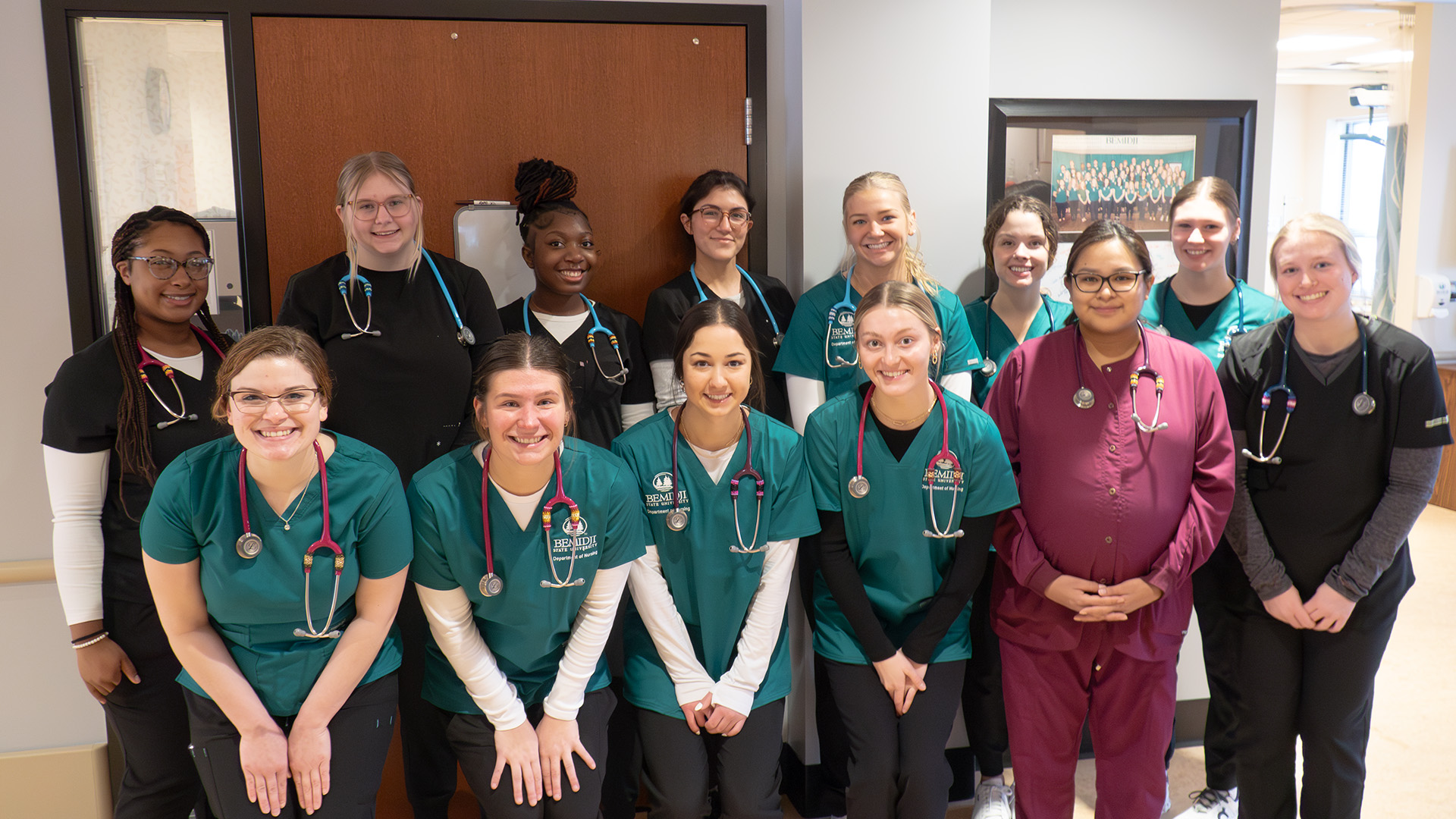 Red Lake Nation Celebrates New BSU Nurses With Hand-Beaded Stethoscopes ...