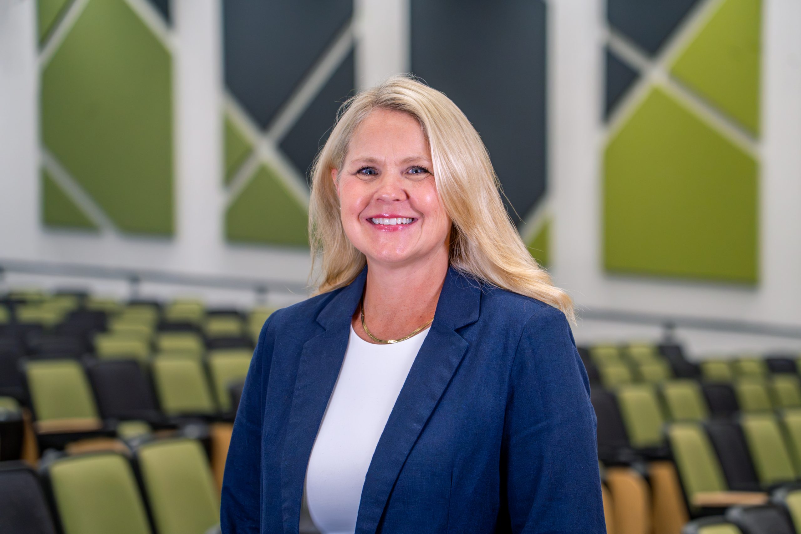 photo of Lisa Gubrud